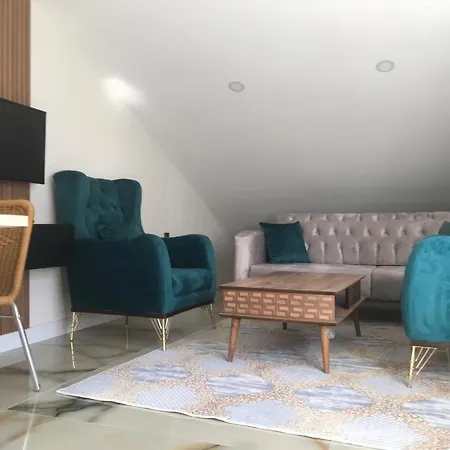 Апартаменты Avullar Palace